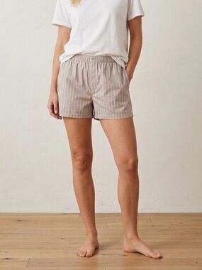 SKIMS Cotton Poplin Boyfriend Boxer Shorts in Tan/White Stripe